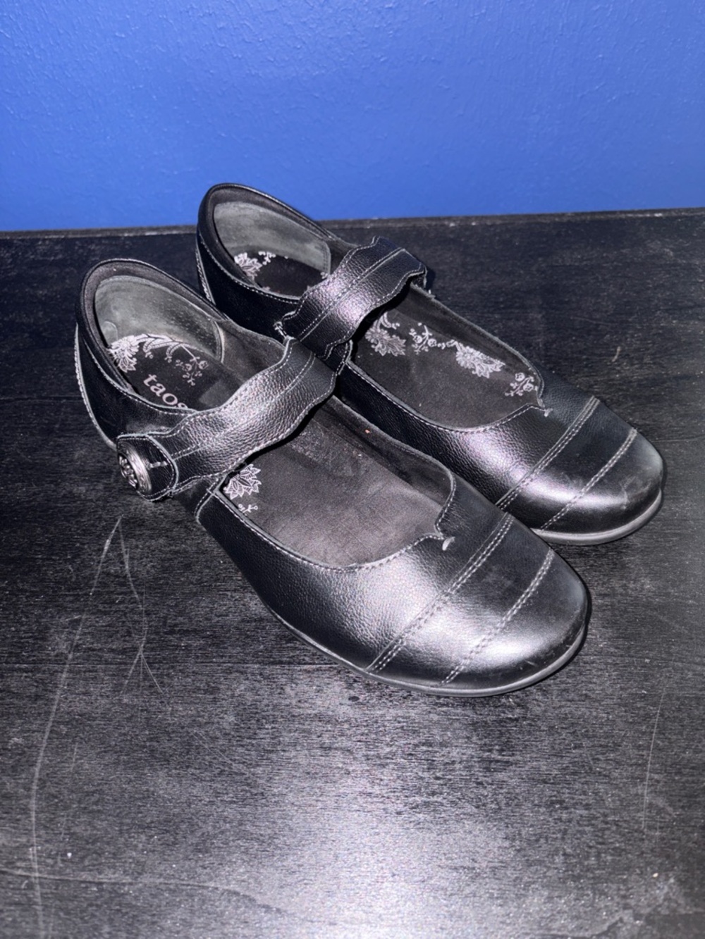 Taos Women’s Black Leather Mary Janes